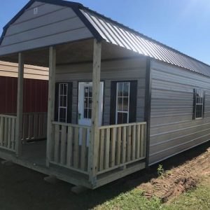 Cabin/Storage with porch